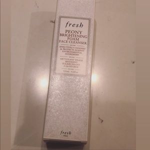 Fresh peony foam cleanser
